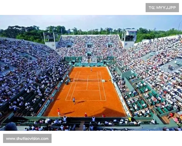 网球赛事全解析：从大满贯到国际巡回赛的精彩对决与发展趋势